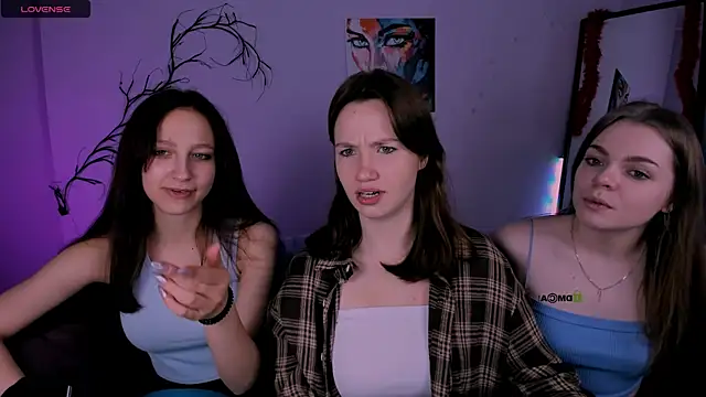 veronica bubble online show from November 22, 2025, 8:18 pm