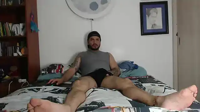 Snapshot of JustinTigger chatting on September 13, 2025, 8:20 pm JustinTigger online show from September 13, 2025, 8:20 pm