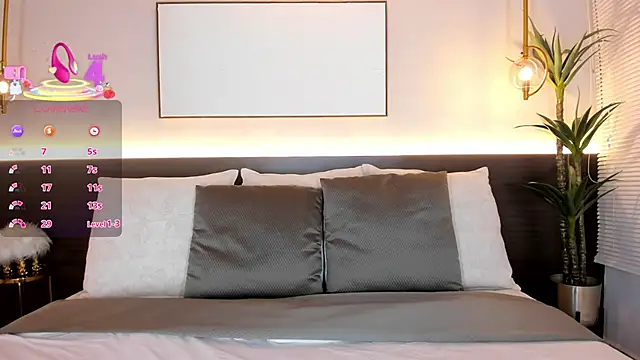 SolAvelar online show from October 21, 2025, 3:50 am