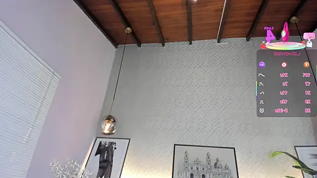 Snapshot of SolAvelar chatting on February 14, 2026, 2:45 am SolAvelar online show from February 14, 2026, 2:45 am