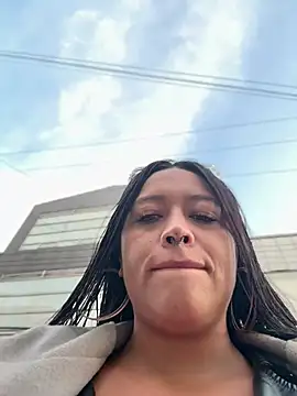 Snapshot of -Mia1 chatting on February 9, 2026, 11:41 am -Mia1 online show from February 9, 2026, 11:41 am