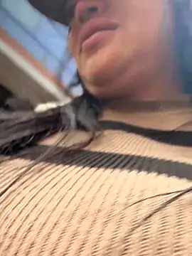 -Mia1 online show from March 9, 2026, 12:30 pm