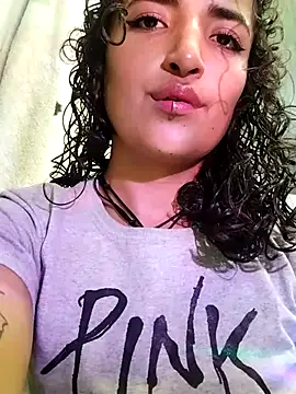 luna love xoxo online show from November 22, 2025, 3:16 am