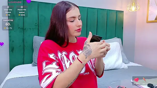 Ashley Evans22 online show from April 14, 2026, 8:58 pm