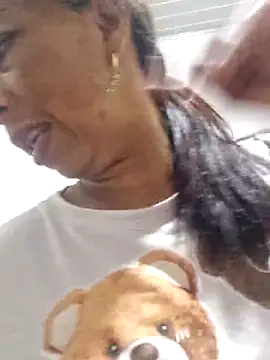 maleja23 online show from October 3, 2025, 1:45 pm