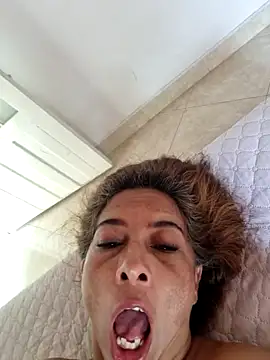 maleja23 online show from February 12, 2026, 7:57 pm