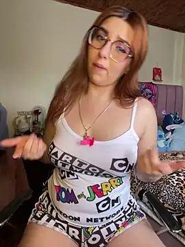 Snapshot of CoraVibes chatting on March 1, 2026, 12:27 pm CoraVibes online show from March 1, 2026, 12:27 pm