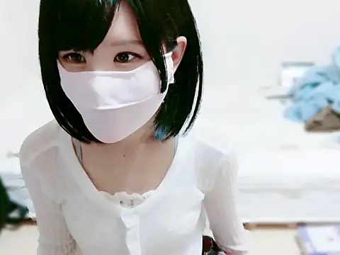 maika chan online show from October 5, 2025, 9:11 am