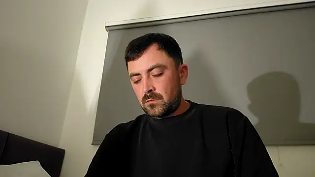 hornyjoe xxx online show from October 7, 2025, 10:44 pm