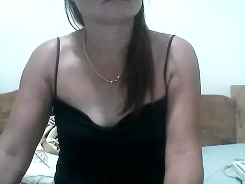 nathalie0045 online show from February 20, 2026, 10:12 pm