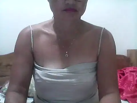 nathalie0045 online show from March 11, 2026, 10:20 am