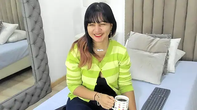 zusan king  online show from October 7, 2025, 3:29 am