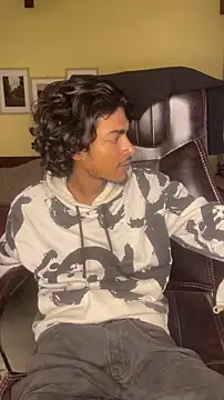 thecatfish online show from November 19, 2025, 5:13 pm