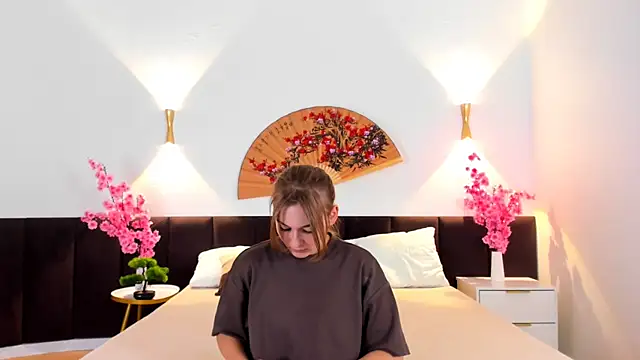 Snapshot of KimberlyPierceLove chatting on September 17, 2025, 2:19 pm KimberlyPierceLove online show from September 17, 2025, 2:19 pm