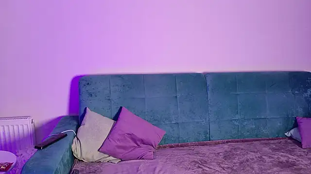 Snapshot of LeksaLove chatting on December 15, 2025, 6:14 pm LeksaLove online show from December 15, 2025, 6:14 pm