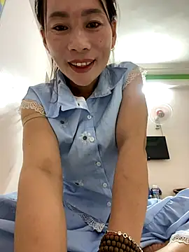 Skinny vuet online show from October 10, 2025, 4:08 pm
