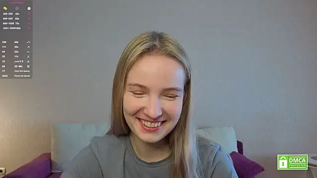 HongTomczak online show from July 13, 2026, 6:24 am