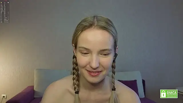 HongTomczak online show from July 20, 2026, 10:39 am