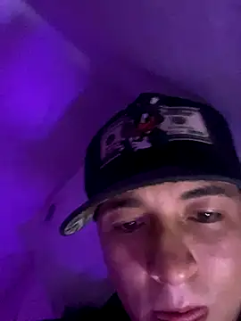 Snapshot of Jrivera22 chatting on November 11, 2025, 7:19 pm Jrivera22 online show from November 11, 2025, 7:19 pm