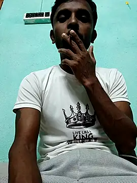 ShinuRoy online show from October 5, 2025, 4:20 pm