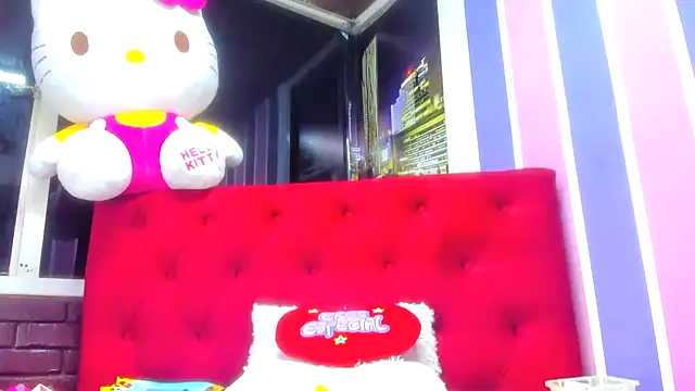 teilor dreamse online show from November 30, 2025, 6:14 am