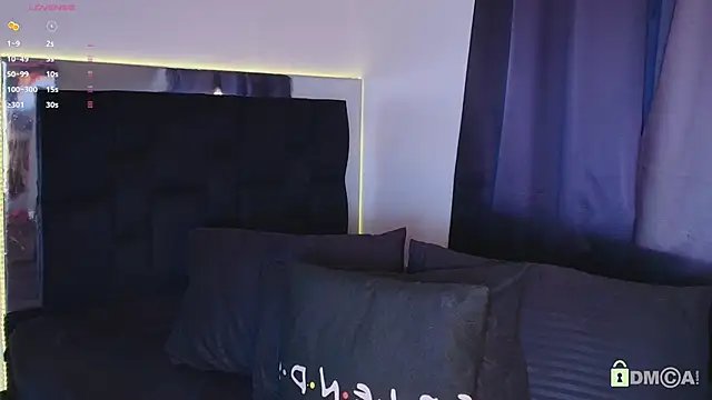 madisonwalkeeer online show from April 3, 2026, 4:57 pm