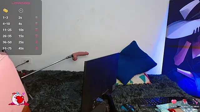 Snapshot of Kayla21_ chatting on January 7, 2026, 12:54 pm Kayla21 online show from January 7, 2026, 12:54 pm