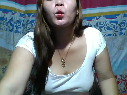 Snapshot of ManilaSunset_Palangga chatting on February 23, 2026, 5:19 am ManilaSunset Palangga online show from February 23, 2026, 5:19 am