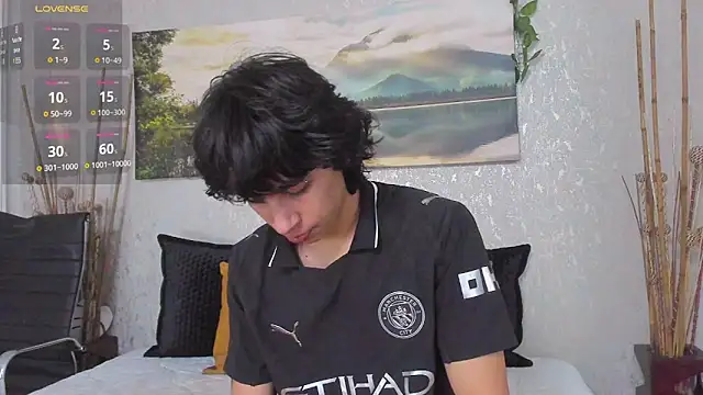 Tyler durten online show from April 16, 2026, 2:12 am