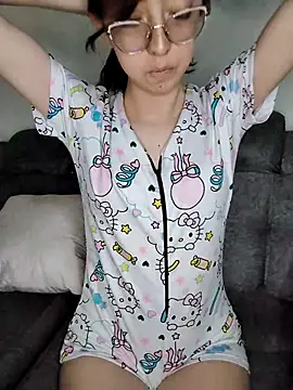 AnnieSparkle online show from September 26, 2025, 12:06 am