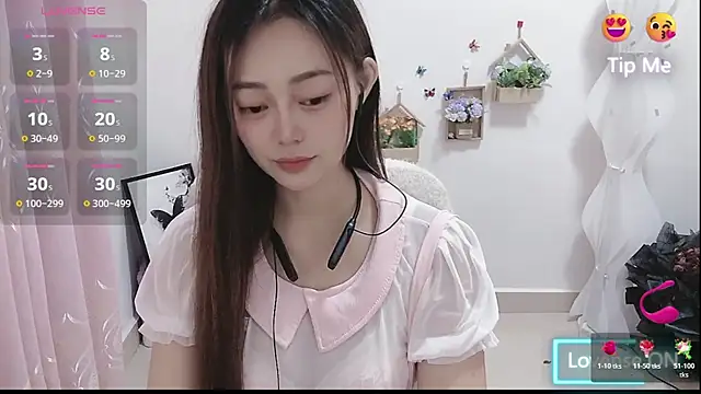 Abb-qiaoyi online show from November 27, 2025, 3:34 pm