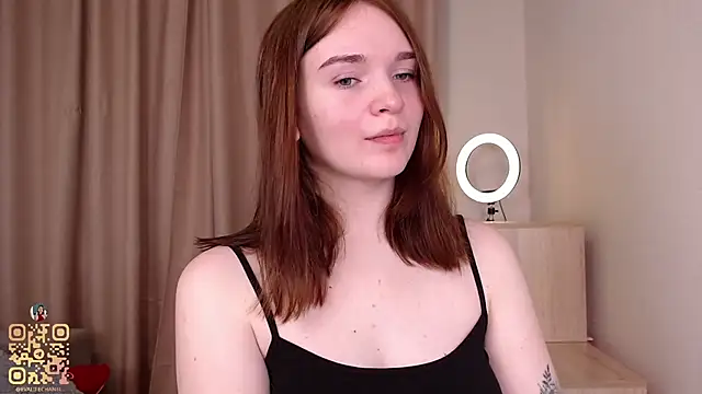 EvaJackson111 online show from November 4, 2025, 2:21 pm