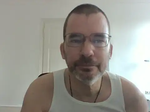 Snapshot of stallionrider88 chatting on February 15, 2026, 1:21 pm stallionrider88 online show from February 15, 2026, 1:21 pm