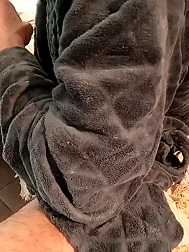 Snapshot of Pistolon19 chatting on March 14, 2026, 11:05 am Pistolon19 online show from March 14, 2026, 11:05 am