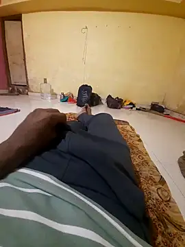 Snapshot of Ass_lover_x chatting on October 27, 2025, 11:11 am Ass lover x online show from October 27, 2025, 11:11 am