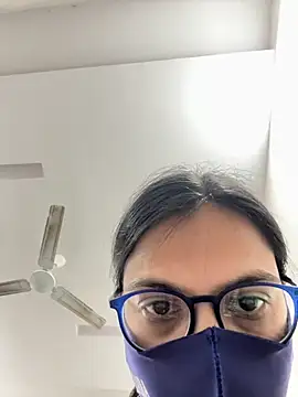 fuckherharddd online show from November 15, 2025, 10:41 am