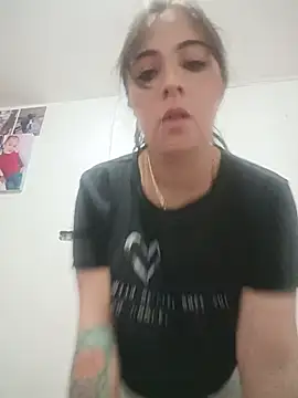 AlessandraPazzi online show from July 17, 2026, 3:37 am