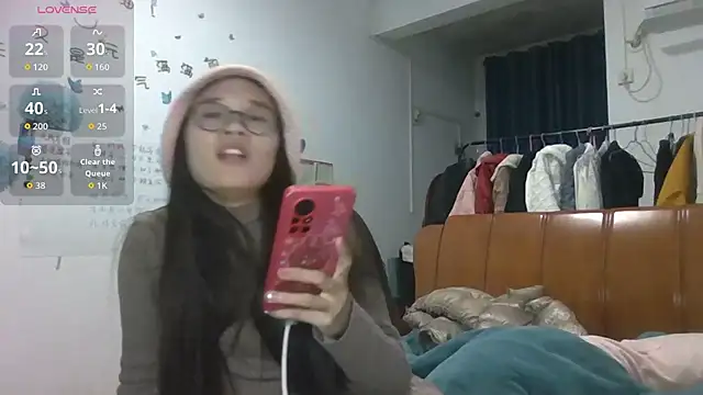 Monice1314 online show from October 28, 2025, 12:04 pm