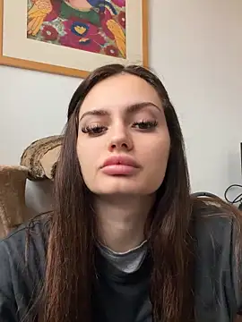 Snapshot of prettylittlefooxy chatting on March 4, 2026, 3:53 pm prettylittlefooxy online show from March 4, 2026, 3:53 pm