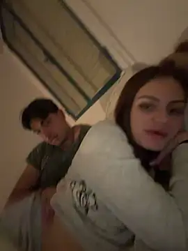 Snapshot of prettylittlefooxy chatting on February 22, 2026, 11:39 pm prettylittlefooxy online show from February 22, 2026, 11:39 pm