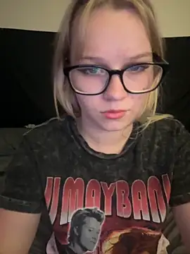 Snapshot of xoxokayy18 chatting on September 28, 2025, 11:55 pm xoxokayy18 online show from September 28, 2025, 11:55 pm