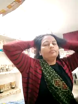 Snapshot of Suhani_hot12 chatting on January 6, 2026, 1:42 am Suhani hot12 online show from January 6, 2026, 1:42 am