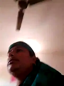 Snapshot of Suhani_hot12 chatting on February 3, 2026, 9:47 am Suhani hot12 online show from February 3, 2026, 9:47 am