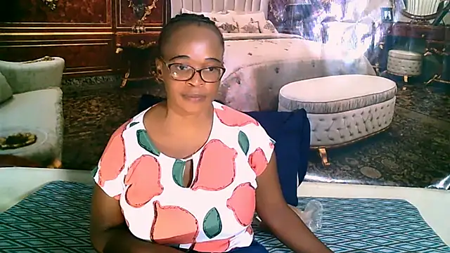 Snapshot of EbonyBloom69 chatting on February 3, 2026, 5:18 pm EbonyBloom69 online show from February 3, 2026, 5:18 pm