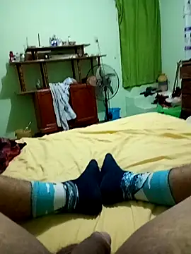 Snapshot of dywoo18 chatting on February 14, 2026, 8:36 am dywoo18 online show from February 14, 2026, 8:36 am