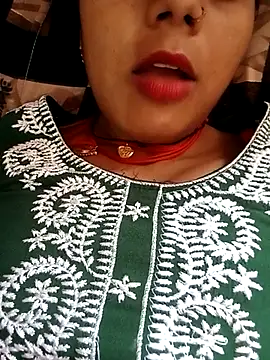 Hot-yuo84 online show from September 23, 2025, 6:09 am