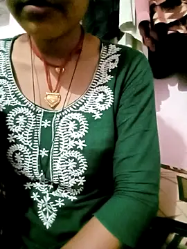 Hot-yuo84 online show from September 23, 2025, 6:15 pm