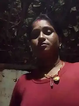 Snapshot of sonaya9y chatting on September 22, 2025, 4:46 pm sonaya9y online show from September 22, 2025, 4:46 pm