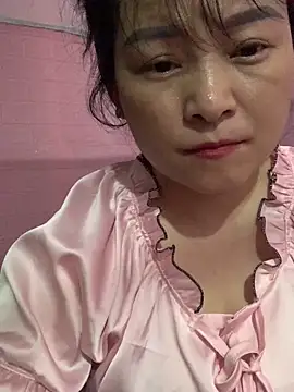 Star-sweet online show from September 28, 2025, 3:52 pm