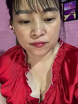 Star-sweet online show from November 6, 2025, 3:16 pm